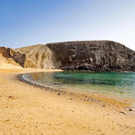 Villa Far-island *