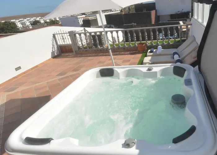 Vila Far-island Playa Blanca (Lanzarote)